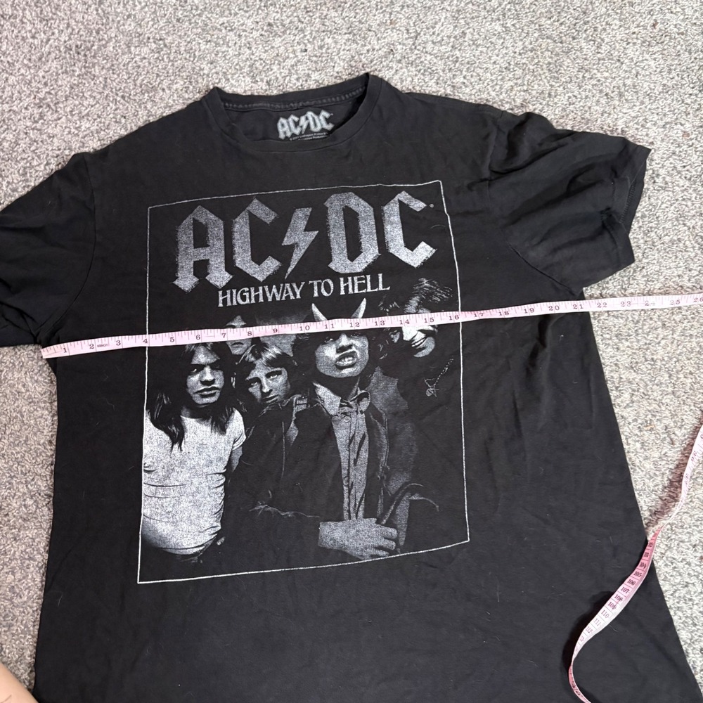 AC/DC Highway to Hell Black Graphic Band Tee Shirt Licensed Size L - Picture 5 of 8